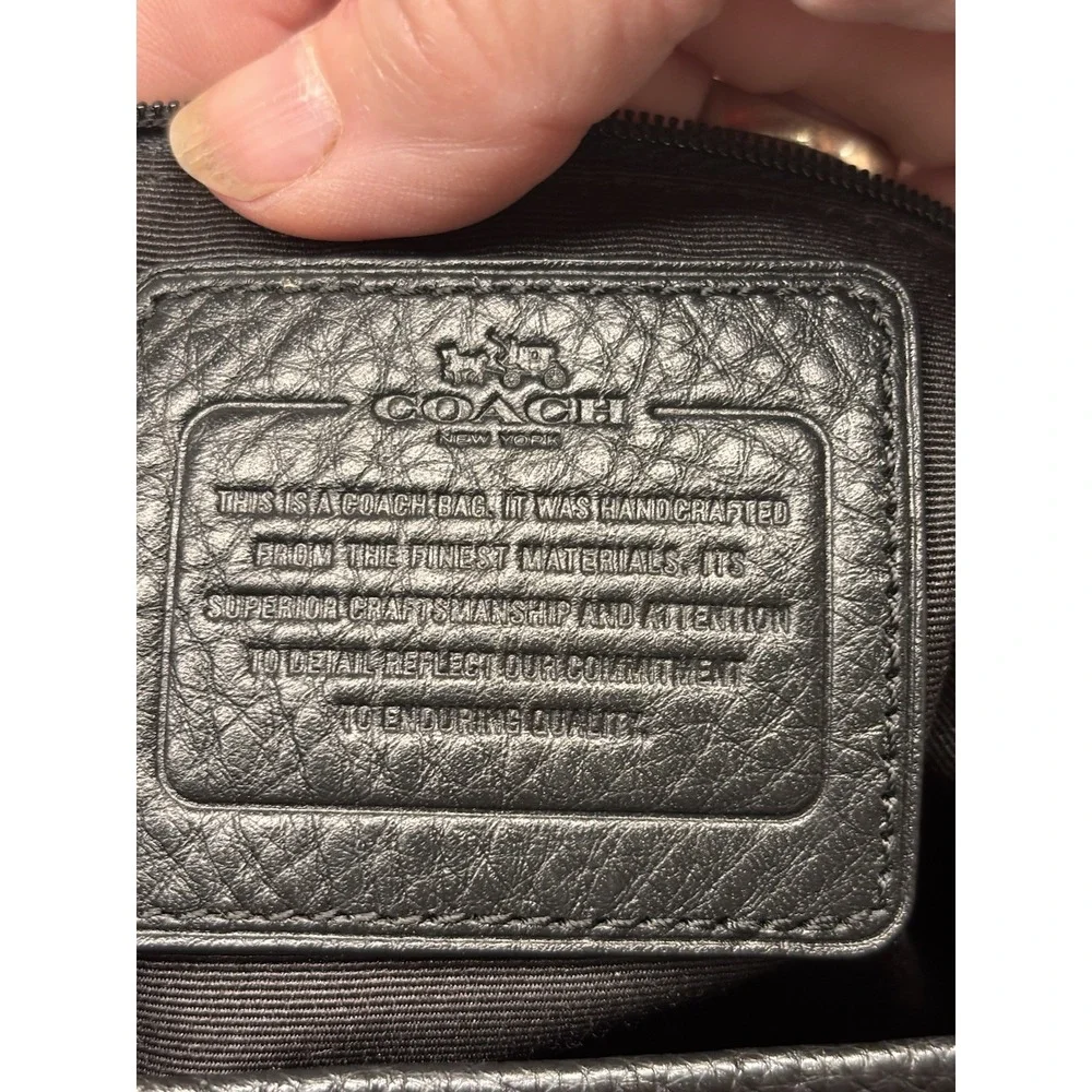 Coach Madison Phoebe Black Pebbled Leather 3 Compartment Hobo Shoulder‎ Bag EUC